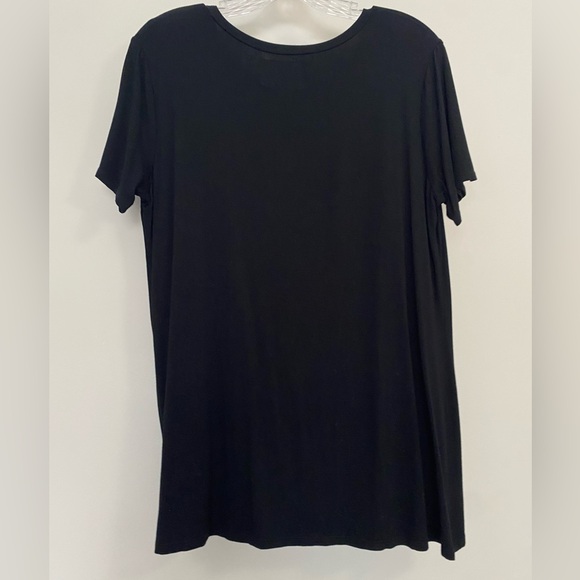 Jackson Rowe Black Knot Front Tee Shirt Size Small - Picture 2 of 5
